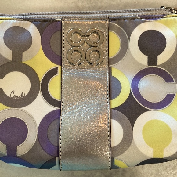 COACH WRISTLET - Picture 6 of 7